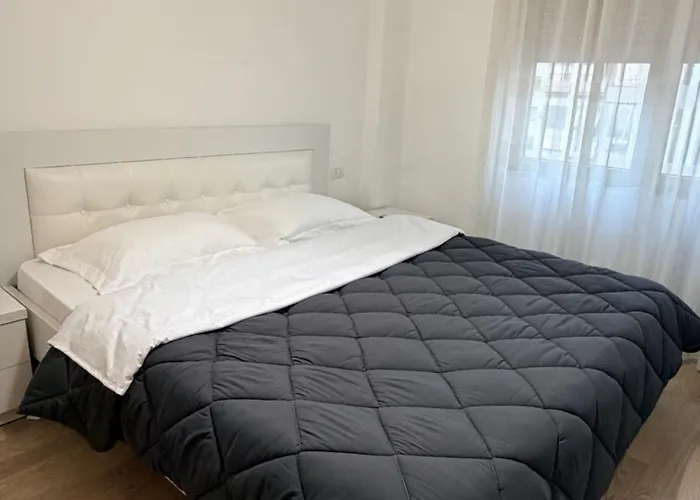 Lejlighed Prayla At Kompleksi Delijorgji With Balcony